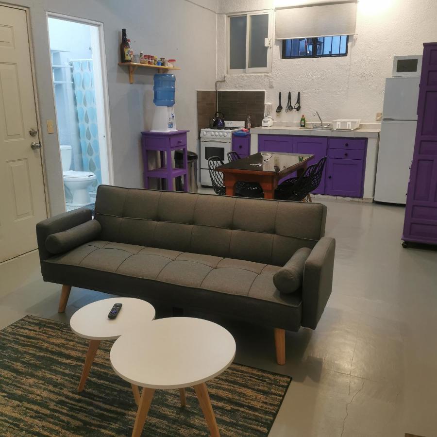 2 Bedroom Apartment With A/C Wi-Fi Best Location! 지와타네호 외부 사진